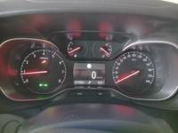Pogled na kombinovani instrument