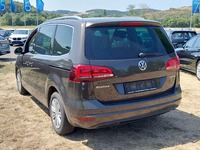 Vaizdas iš galo kairės