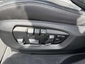 Vue des boutons de commande des sièges électriques