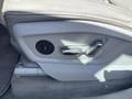 Vue des boutons de commande des sièges électriques