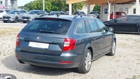 Вид сзади справа