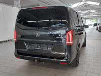 Вид сзади справа