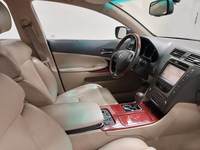 Вид на салон