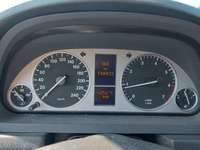 Pogled kombi instrument