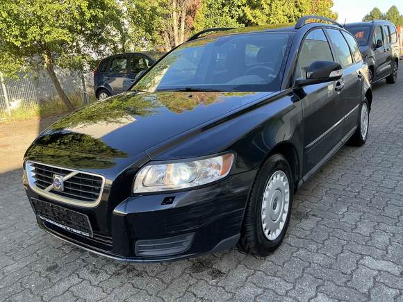 Pogled od napred levo