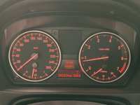 Pogled kombi instrument