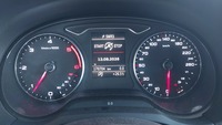 Вид на приборную панель