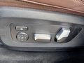 Vue des boutons de commande des sièges électriques