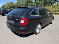 Вид сзади справа