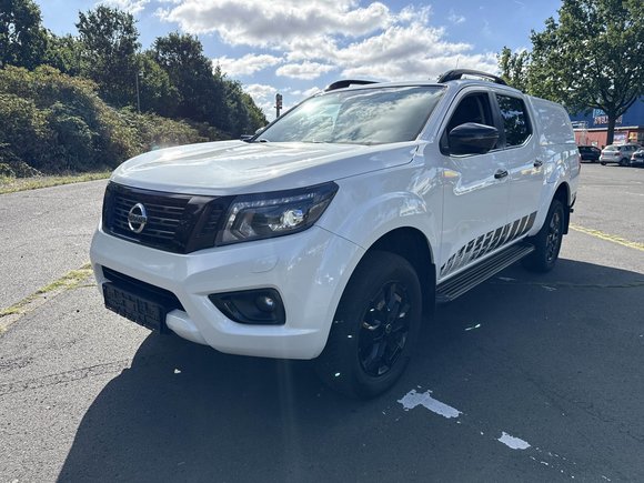 Vista anteriore sinistra