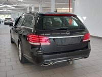 Вид сзади слева