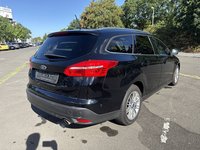 Вид сзади справа