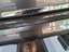 Zadnji amortizer u sredini