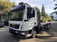 Вид спереди слева