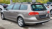 Вид сзади слева