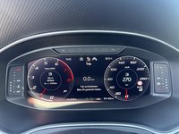 Вид на приборную панель