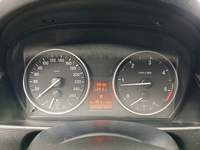 Pogled kombi instrument