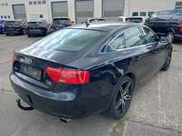 Sağ arka görünüm