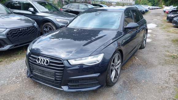 Вид спереди слева