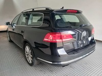 Pogled od pozadi levo