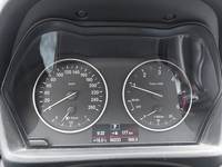 Pogled kombi instrument