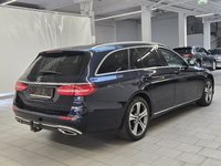 Вид сзади справа