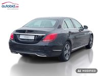 Вид сзади справа