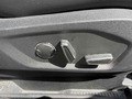 Vue des boutons de commande des sièges électriques