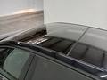 View of sunroof / panoramic roof