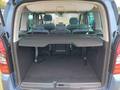 View of boot / luggage space
