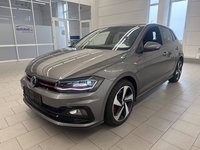 Вид спереди слева