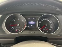 Вид на приборную панель