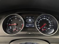 Вид на приборную панель