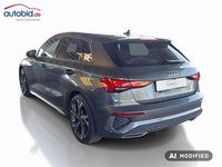Pogled od pozadi levo