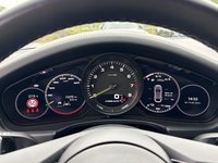 Вид на приборную панель