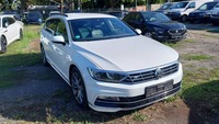 Вид спереди справа