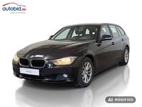BMW 320i Touring
