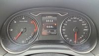 Pogled kombi instrument