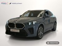 Вид спереди слева