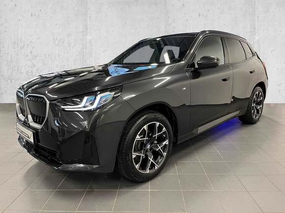 Vue de l’avant gauche