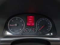 Вид на приборную панель