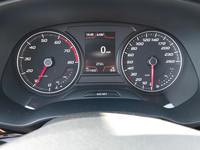Pogled kombi instrument