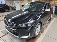 Изглед отпред отляво