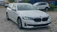 Вид спереди справа