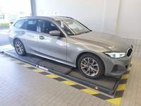 BMW 330d xDrive Touring Steptronic
