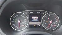 Вид на приборную панель