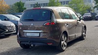 Вид сзади справа