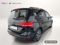 Вид сзади справа