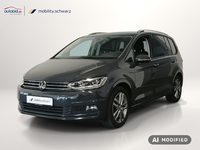 Pogled levo spredaj