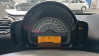 Pogled kombi instrument